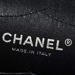 Pre Owned Chanel Black Quilted Patent Leather Jumbo Reissue 2.55 Classic 227 Flap Bag