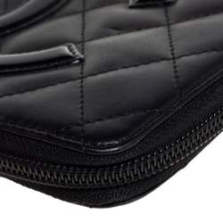 مملوكة مسبقًا Chanel Black Quilted Leather Cambon Ligne Zippy Organizer Wallet