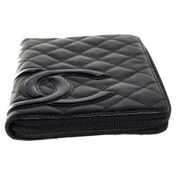 مملوكة مسبقًا Chanel Black Quilted Leather Cambon Ligne Zippy Organizer Wallet