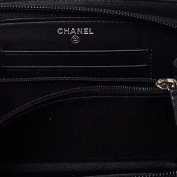 Pre Owned Chanel Black Patent Leather Trousse Maquil Wallet