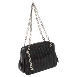 Pre Owned Chanel Black Vertical Quilted Leather Mademoiselle Camera Bag