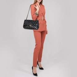 مملوكة مسبقًا Chanel Black Quilted Leather Jumbo Classic Double Flap Bag