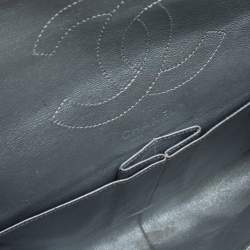 مملوكة مسبقًا Chanel Silver Quilted Leather Reissue 2.55 Classic 226 Flap Bag