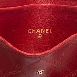مملوكة مسبقًا Chanel Red Quilted Leather Classic Vintage Card Holder