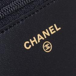 مملوكة مسبقًا محفظة شانيل بوي جلد خروف مبطن أسود بسلسلة