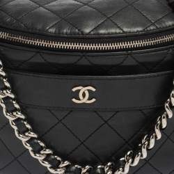 مملوكة مسبقًا Chanel Black Quilted Leather Halfmoon Bag