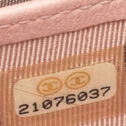 مملوكة مسبقًا Chanel Light Pink Quilted Leather CC Flap Continental Wallet