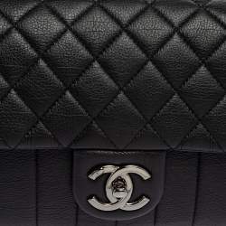Pre Owned Chanel Black Quilted Leather Medium Single Flap Bag