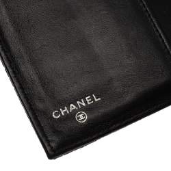 مملوكة مسبقًا Chanel Black Quilted Perforated Leather Continental Wallet