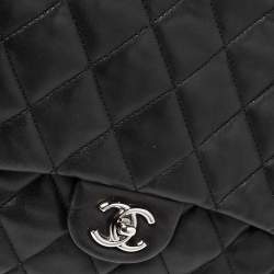 Pre Owned Chanel Black Quilted Lambskin Leather Maxi 3 Accordion Flap Bag