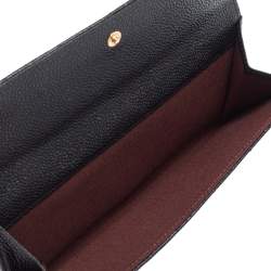 Pre Owned محفظة شانيل كونتيننتال مبطنة CC جلد كافيار سوداء