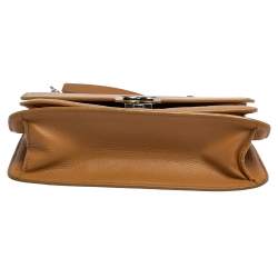 Pre Owned حقيبة شانيل CC بوكس جلد كافيار مبطن بيج داكن صغيرة بقلاب