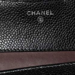 Pre Owned محفظة شانيل كلاسيك جلد كافيار أسود مبطن ثلاثية الطي بقلاب