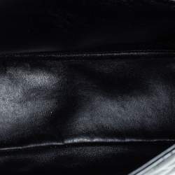 Pre Owned حقيبة شانيل كلاسيك ماكسي جلد لامع مبطن سوداء بقلاب واحد