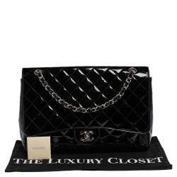Pre Owned Chanel Black Quilted Patent Leather Maxi Classic Single Flap Bag