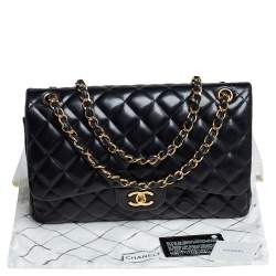 مملوكة مسبقًا حقيبة شانيل قلاب مزدوج جامبو كلاسيك جلد خروف مبطن أسود