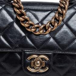 Pre Owned Chanel Black Quilted Leather Chain Handle Flap Bag