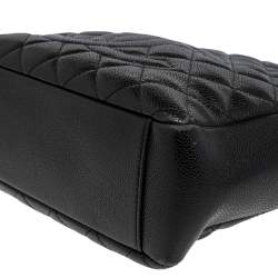 مملوكة مسبقًا حقيبة يد توتس شانيل شوبر جلد كافيار مبطنة سوداء صغيرة  