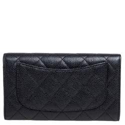 مملوكة مسبقًا Chanel Black Quilted Caviar Leather Classic Flap Wallet