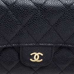 مملوكة مسبقًا Chanel Black Quilted Caviar Leather Classic Flap Wallet