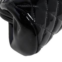 مملوكة مسبقًا حقيبة كلتش شانيل تايمليس جلد لامع مبطنة أسود