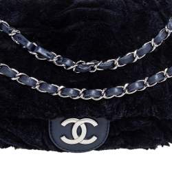 Pre Owned Chanel Navy Blue Rabbit Fur and Leather Single Flap Bag