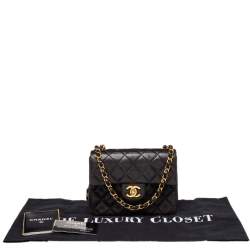 Pre Owned حقيبة شانيل كلاسيك قلاب مربعة ميني جلد مبطنة أسود