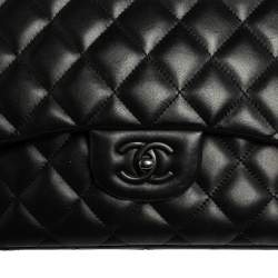 مملوكة مسبقًا Chanel Black Quilted Lambskin Leather Jumbo Classic Double Flap Bag