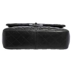 مملوكة مسبقًا Chanel Black Quilted Lambskin Leather Jumbo Classic Double Flap Bag