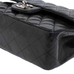 مملوكة مسبقًا Chanel Black Quilted Lambskin Leather Small Classic Double Flap Bag