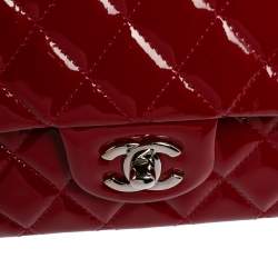 Pre Owned حقيبة شانيل قلاب مزدوج كلاسيك متوسطة جلد لامع مبطن أحمر