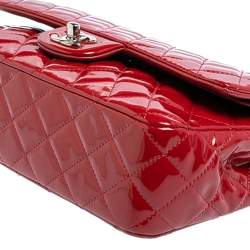 Pre Owned حقيبة شانيل قلاب مزدوج كلاسيك متوسطة جلد لامع مبطن أحمر