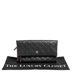 مملوكة مسبقًا Chanel Black Quilted Leather Fold Over Clutch