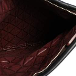 مملوكة مسبقًا Chanel Black Quilted Leather Fold Over Clutch