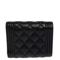 Pre Owned Chanel Black Quilted Caviar Leather Small Boy Wallet