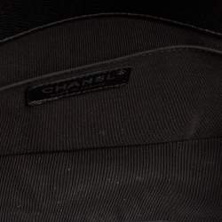 Pre Owned Chanel Black Quilted Caviar Leather Medium Boy Flap Bag