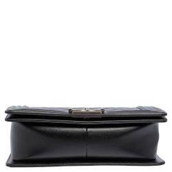 Pre Owned Chanel Black Quilted Caviar Leather Medium Boy Flap Bag