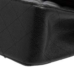 Pre Owned حقيبة يد شانيل كلاسيك جامبو جلد كافيار مبطن أسود بقلاب مزدوج 