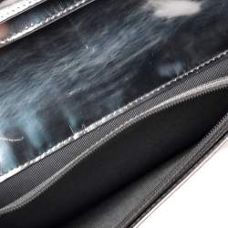 Pre Owned محفظة شانيل طويلة طية مزدوجة سي سي جلد شوكليت بار مايكرو فضي ميتالك