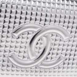 Pre Owned محفظة شانيل طويلة طية مزدوجة سي سي جلد شوكليت بار مايكرو فضي ميتالك