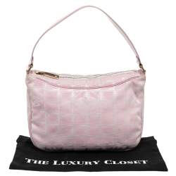 Pre Owned Chanel Pink Nylon Travel Line Hobo