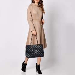 Pre Owned حقيبة يد توتس شانيل شوبينغ جلد كافيار مبطن أسود كبيرة