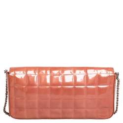 مملوكة مسبقًا Chanel Brown Chocolate Bar Quilted Patent Leather East West Flap Bag