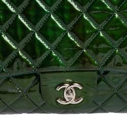Pre Owned حقيبة شانيل جامبو كلاسيك جلد مبطن أخضر لامع بقلاب 