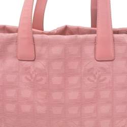 Pre Owned حقيبة يد شانيل ترافل ليغن كانفاس وردي