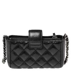 Pre Owned Chanel Black Quilted Leather Mini Phone Holder Chain Clutch