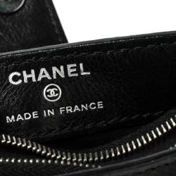 Pre Owned Chanel Black Quilted Leather Mini Phone Holder Chain Clutch