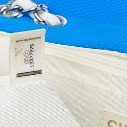 Pre Owned حقيبة شانيل كلاسيك قماش مبطن أزرق مثقب بقلاب