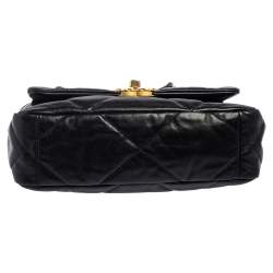 Pre Owned Chanel Black Quilted Leather Small 19 Flap Bag