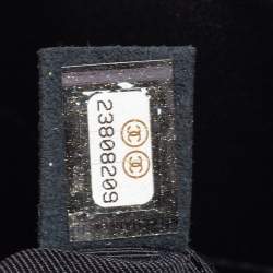 مملوكة مسبقًا Chanel Black Quilted Leather Mademoiselle Vintage Shopping Tote